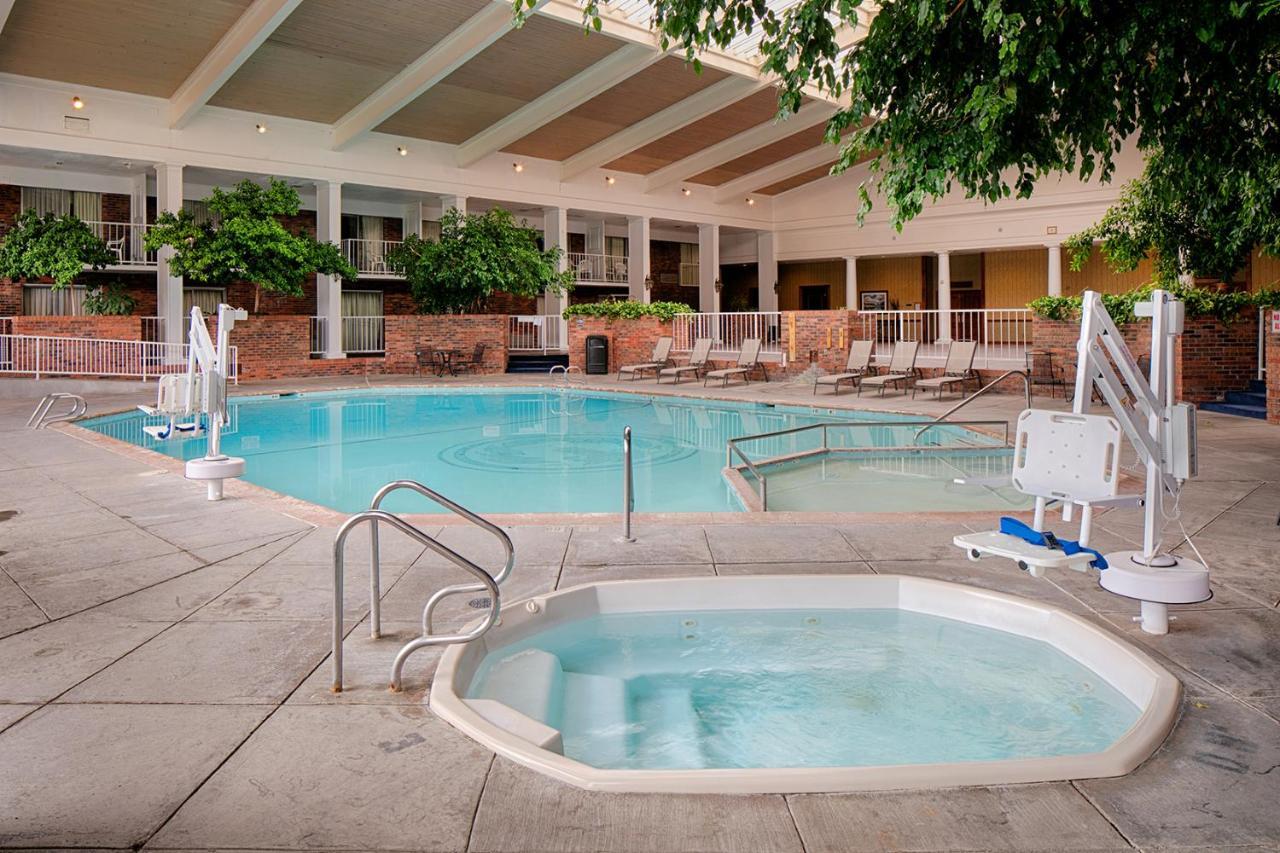 Red Lion Hotel Pocatello Dış mekan fotoğraf